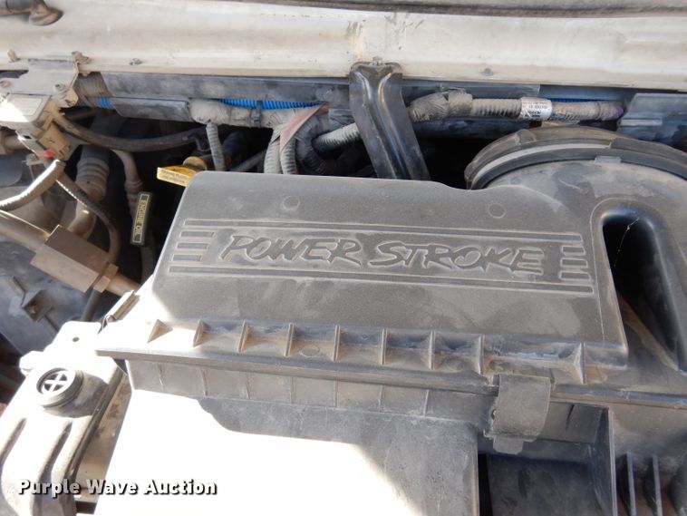 image for item DE4173 1999 Ford Econoline E450 Super Duty ambulance