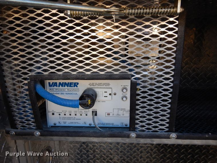 image for item DE4173 1999 Ford Econoline E450 Super Duty ambulance