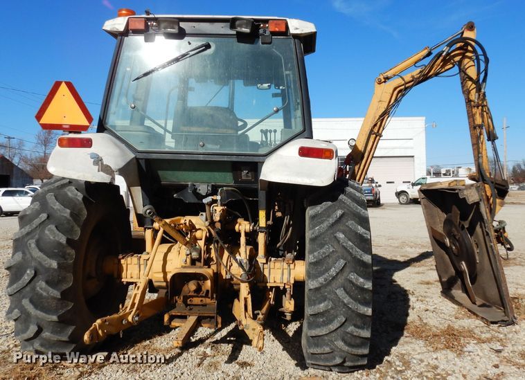 image for item DE4174 1997 New Holland 6640 tractor