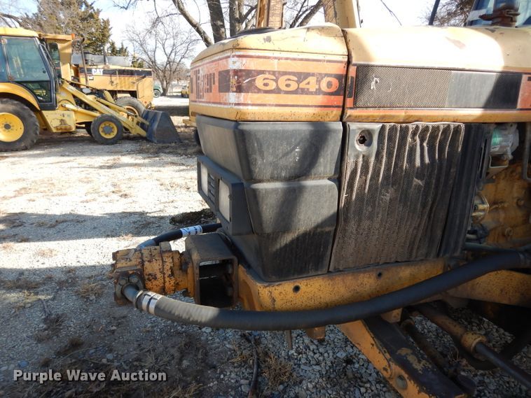 image for item DE4174 1997 New Holland 6640 tractor