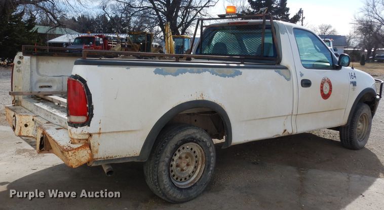 image for item DE4175 1998 Ford F150 pickup truck