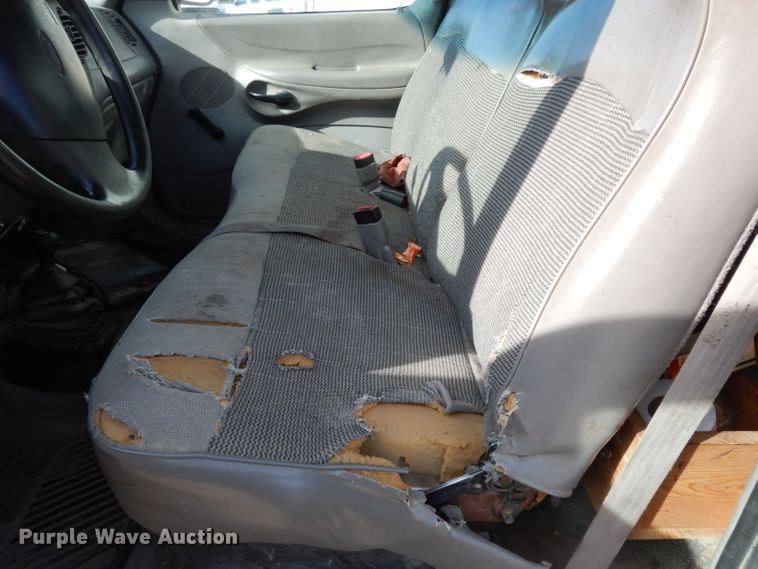 image for item DE4175 1998 Ford F150 pickup truck