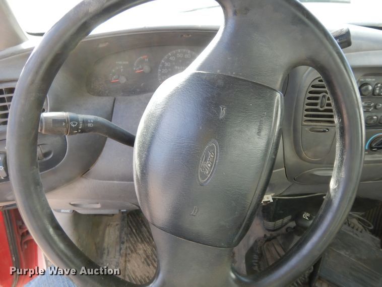 image for item DE4175 1998 Ford F150 pickup truck