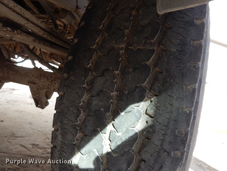 image for item DE4175 1998 Ford F150 pickup truck