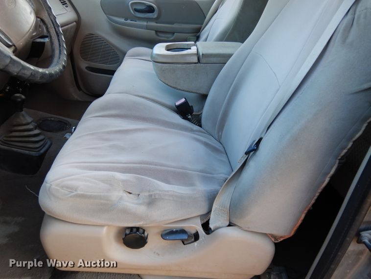 image for item DE4176 2001 Ford F150 XLT SuperCab pickup truck