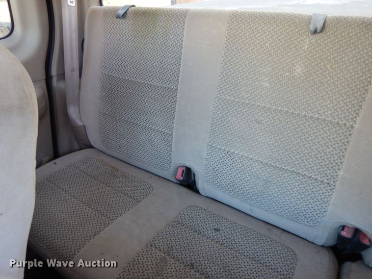 image for item DE4176 2001 Ford F150 XLT SuperCab pickup truck