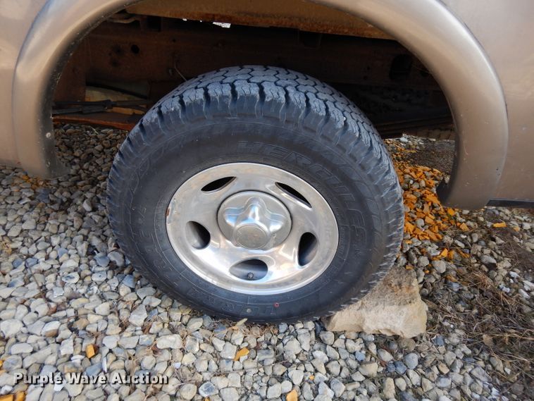 image for item DE4176 2001 Ford F150 XLT SuperCab pickup truck