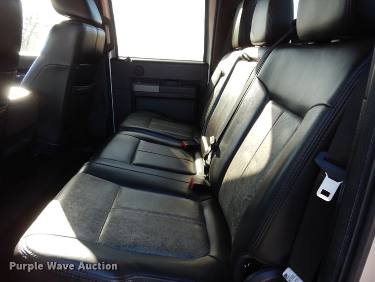 image for item DE4179 2011 Ford F350 Super Duty Lariat Crew Cab pickup truck