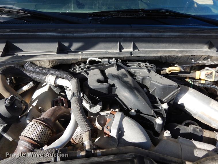 image for item DE4179 2011 Ford F350 Super Duty Lariat Crew Cab pickup truck