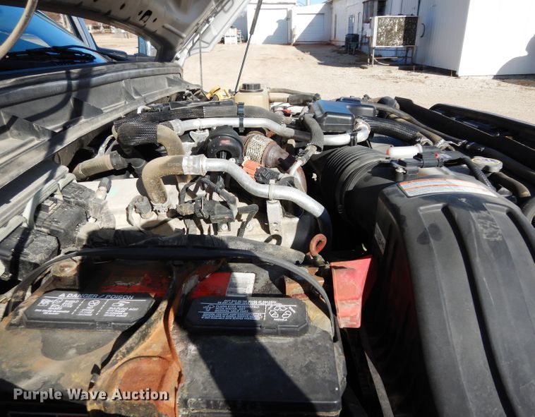 image for item DE4179 2011 Ford F350 Super Duty Lariat Crew Cab pickup truck