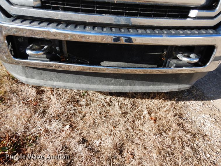 image for item DE4179 2011 Ford F350 Super Duty Lariat Crew Cab pickup truck