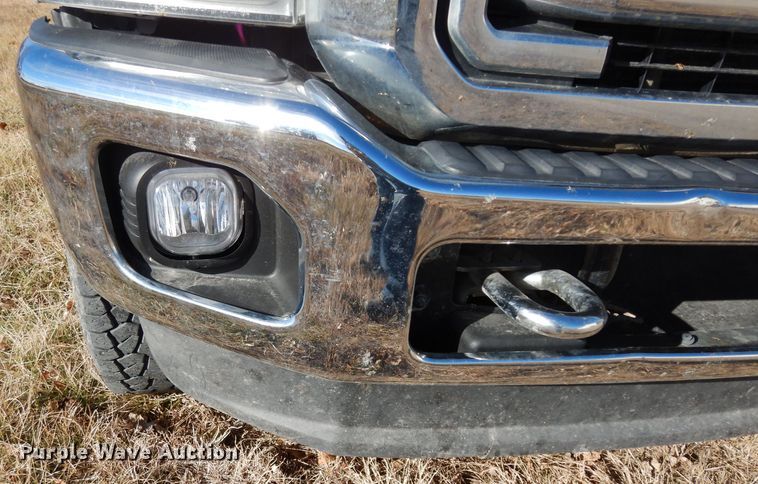 image for item DE4179 2011 Ford F350 Super Duty Lariat Crew Cab pickup truck