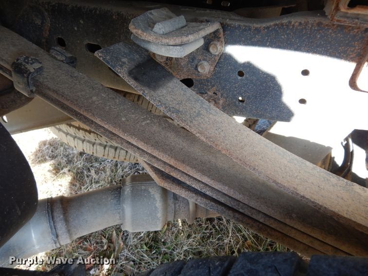 image for item DE4179 2011 Ford F350 Super Duty Lariat Crew Cab pickup truck