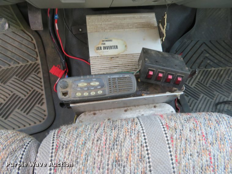 image for item DE6866 2006 Ford F250 Super Duty XL SuperCab pickup truck