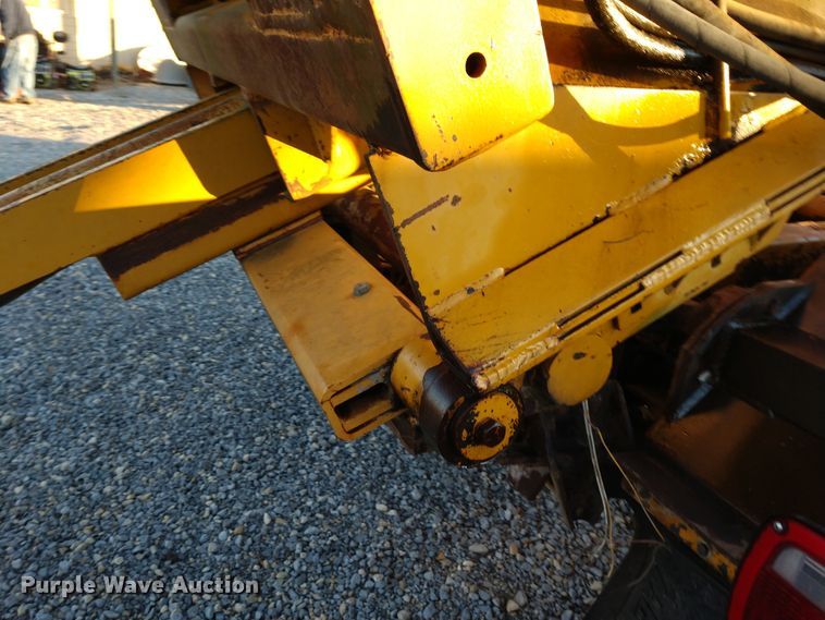 image for item DE6867 1977 Chevrolet C60 truck with Vermeer tree spade