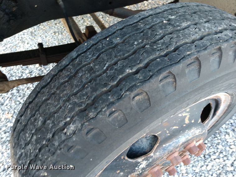 image for item DE6867 1977 Chevrolet C60 truck with Vermeer tree spade