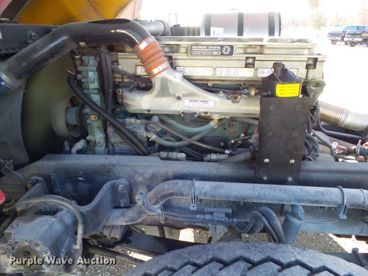 image for item DF0822 1999 Pierce ladder fire truck