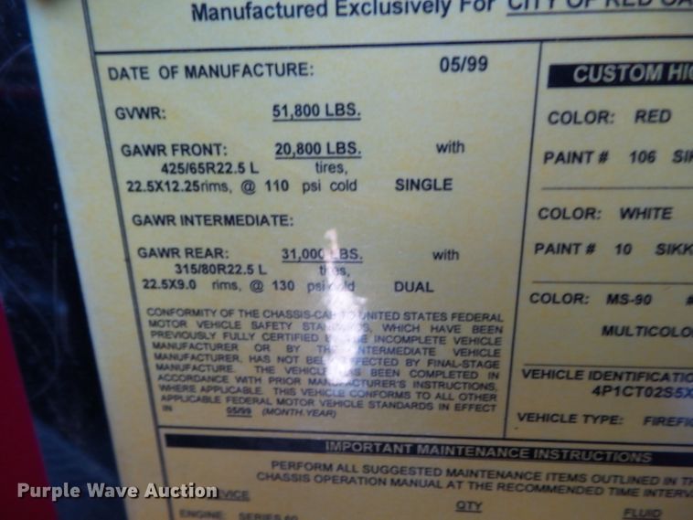 image for item DF0822 1999 Pierce ladder fire truck