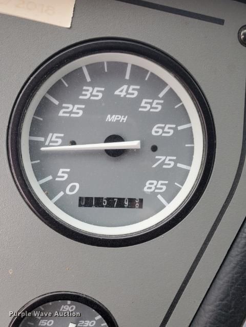 image for item DF0822 1999 Pierce ladder fire truck