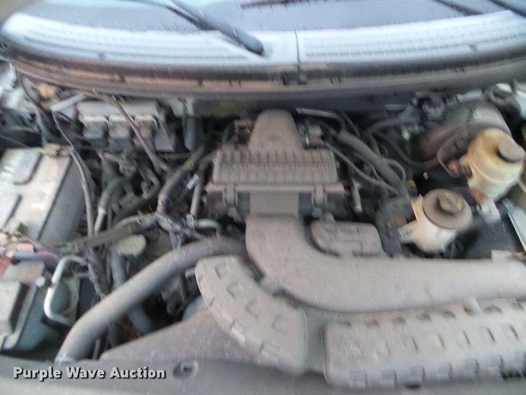 image for item DG0401 2004 Ford F150 SuperCrew pickup truck