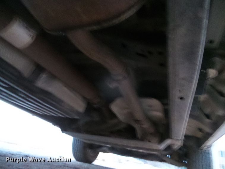 image for item DG0401 2004 Ford F150 SuperCrew pickup truck