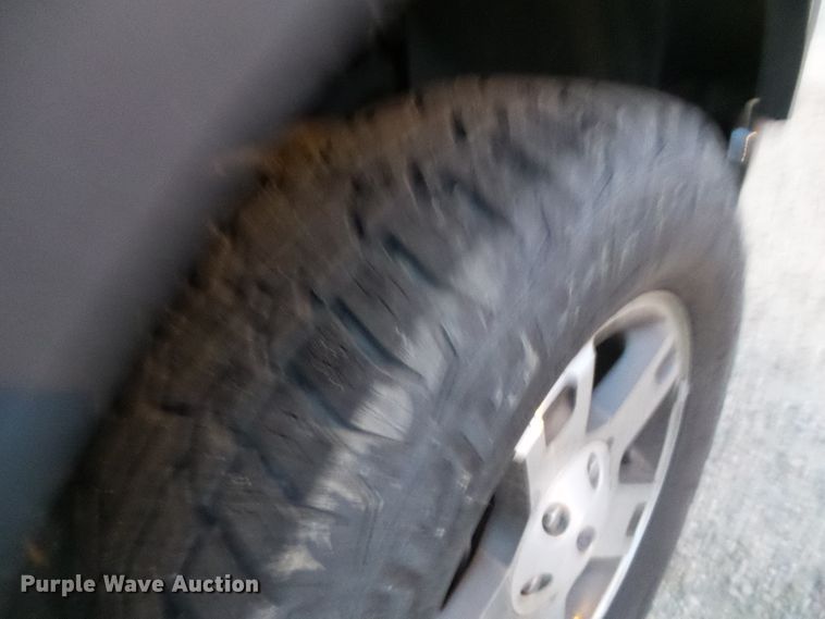 image for item DG0401 2004 Ford F150 SuperCrew pickup truck