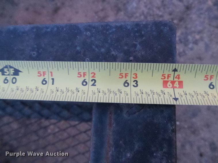 image for item DG0401 2004 Ford F150 SuperCrew pickup truck