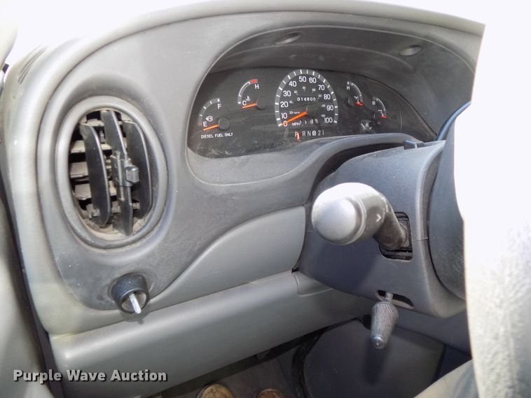 image for item DG2477 2003 Ford E450 Super Duty ambulance