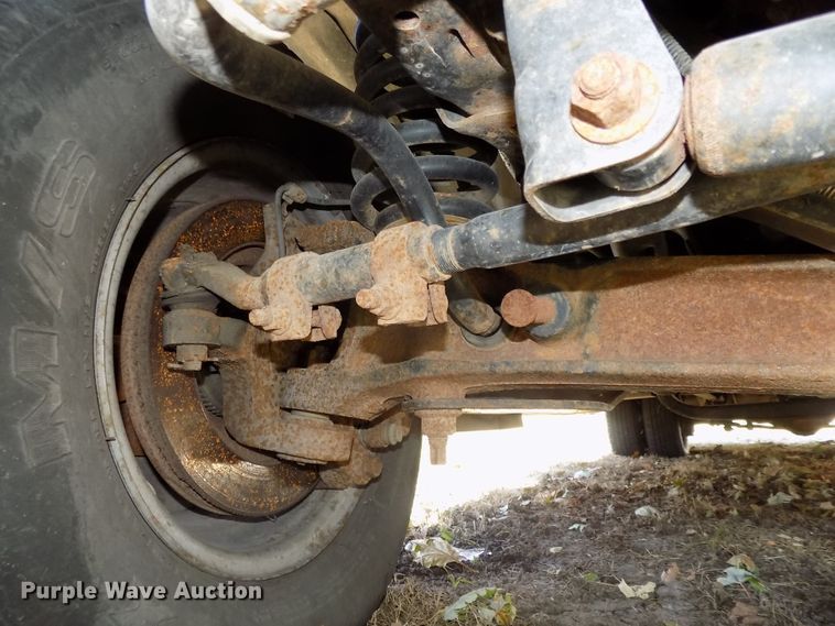 image for item DG2477 2003 Ford E450 Super Duty ambulance