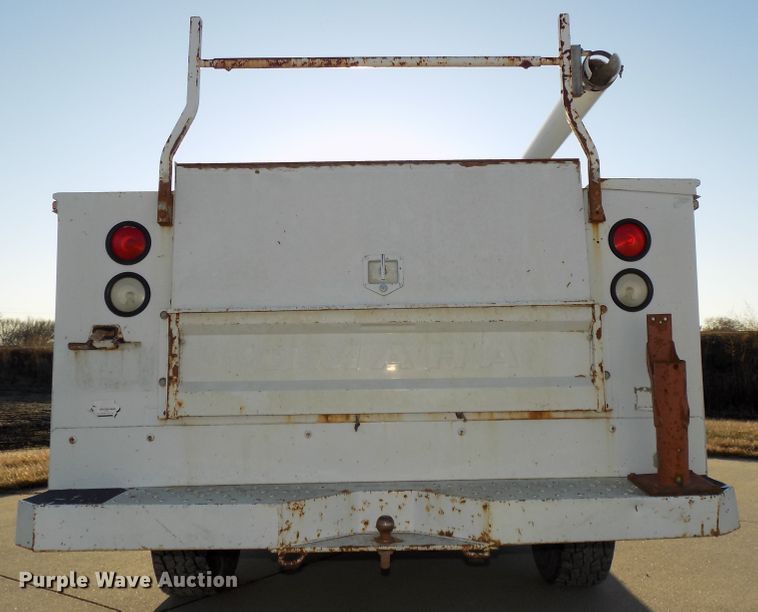 image for item DG2484 2000 Chevrolet C3500 utility bed pickup truck