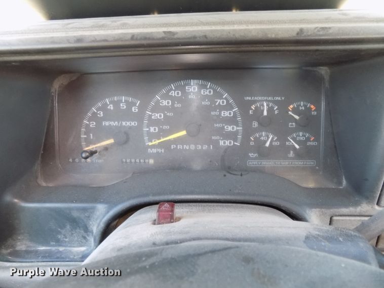 image for item DG2484 2000 Chevrolet C3500 utility bed pickup truck