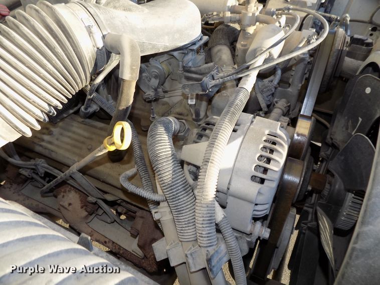 image for item DG2484 2000 Chevrolet C3500 utility bed pickup truck