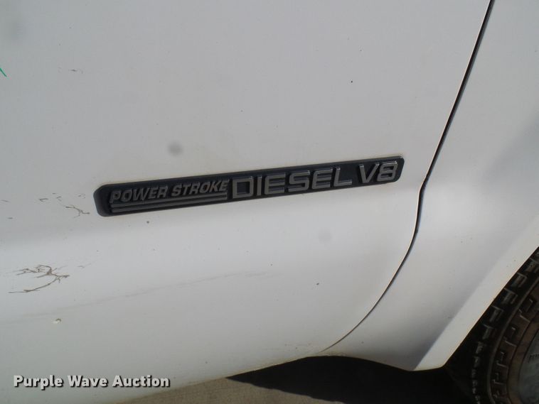 image for item DG5523 2002 Ford F250 Super Duty pickup truck