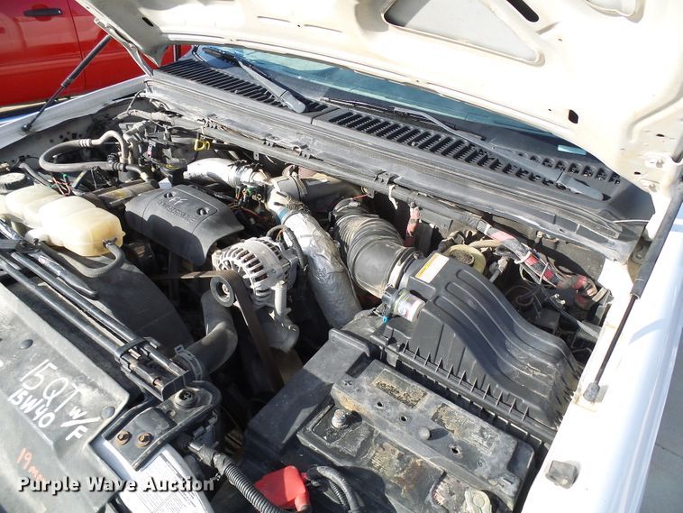 image for item DG5523 2002 Ford F250 Super Duty pickup truck