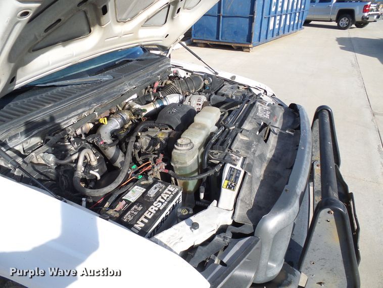 image for item DG5523 2002 Ford F250 Super Duty pickup truck