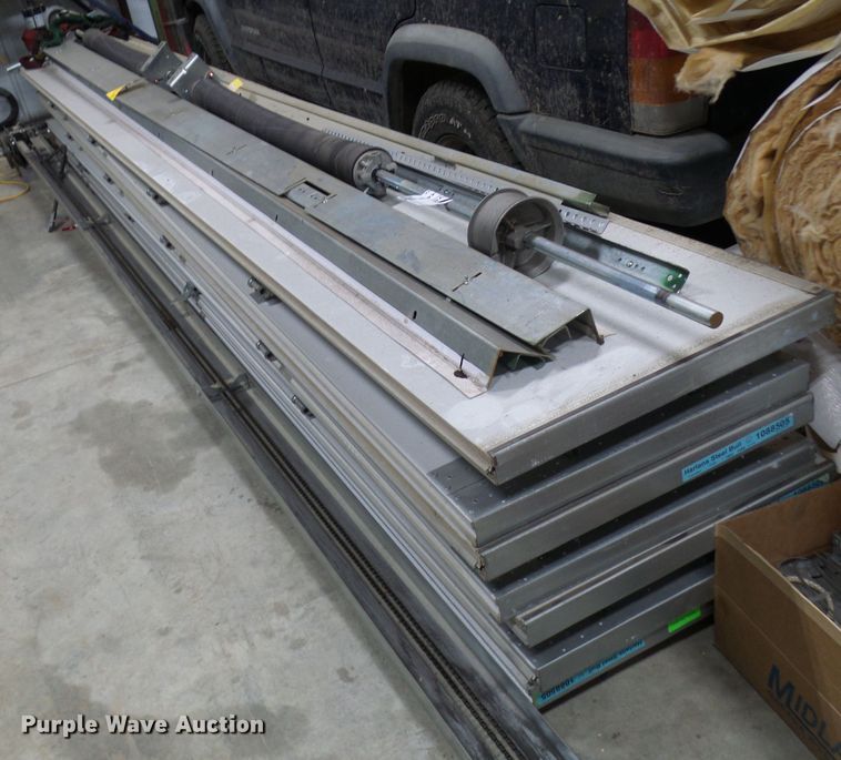 image for item DG5524 Garage door