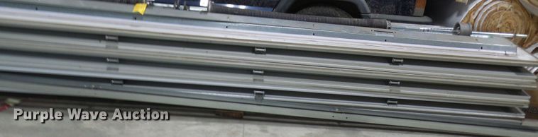 image for item DG5524 Garage door