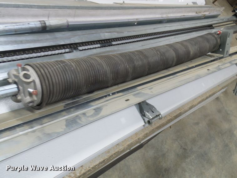 image for item DG5526 Insulated garage door