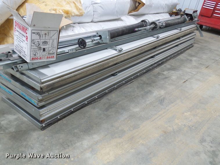 image for item DG5526 Insulated garage door