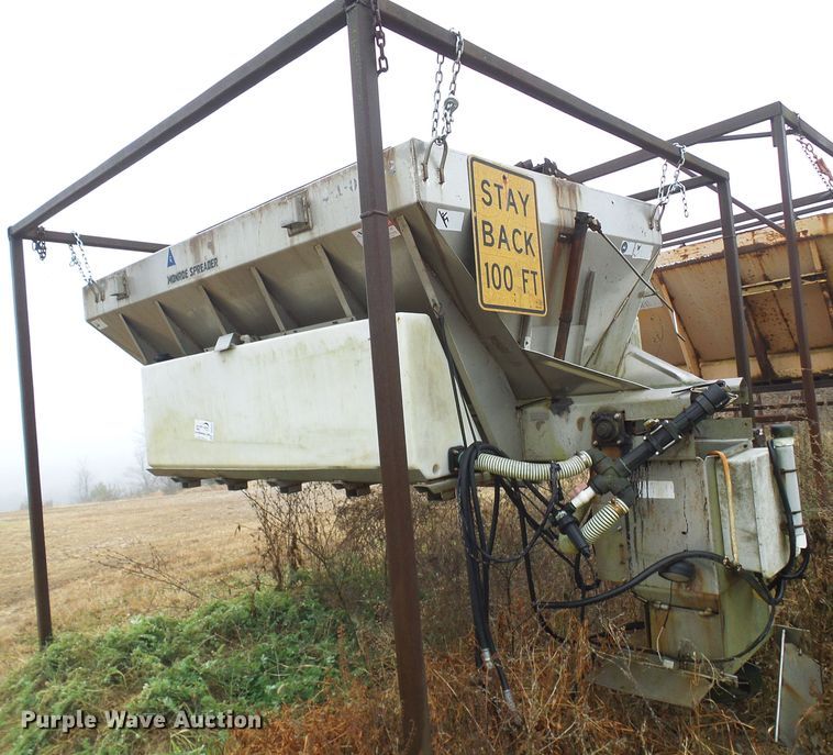 image for item DG5527 Monroe MV1207850MO stainless steel spreader