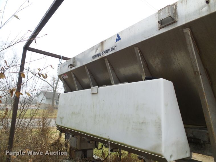 image for item DG5527 Monroe MV1207850MO stainless steel spreader
