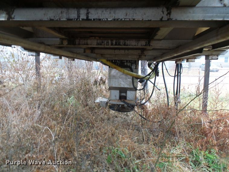 image for item DG5527 Monroe MV1207850MO stainless steel spreader