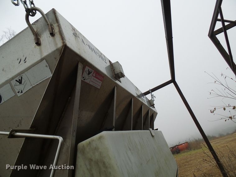 image for item DG5527 Monroe MV1207850MO stainless steel spreader