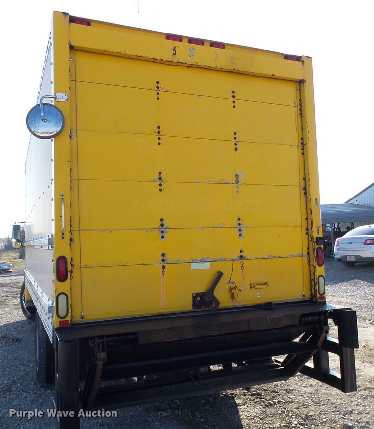 image for item DG5563 2001 Freightliner FL50 box truck