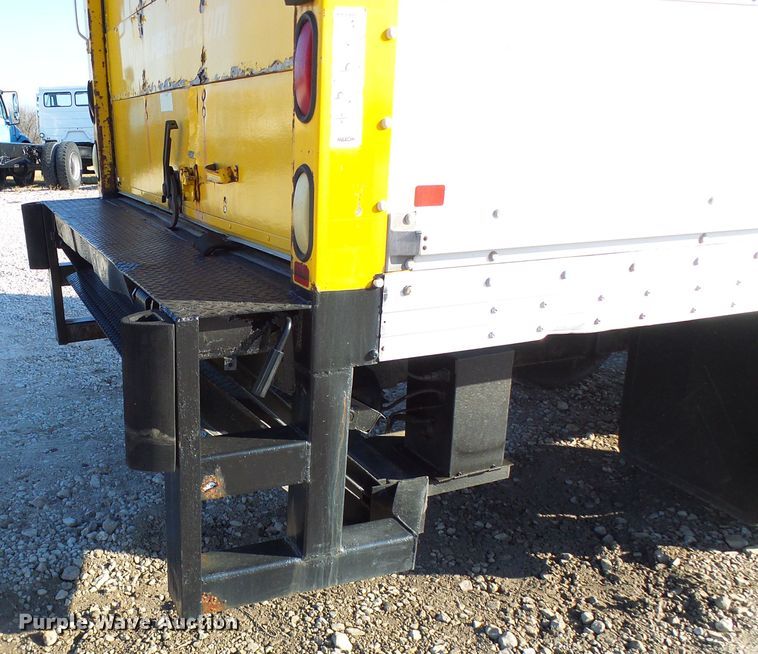 image for item DG5563 2001 Freightliner FL50 box truck