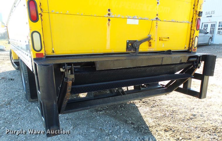 image for item DG5563 2001 Freightliner FL50 box truck