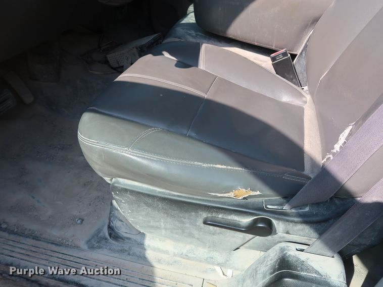 image for item DG7038 2013 Chevrolet Silverado 2500HD Ext. Cab pickup truck