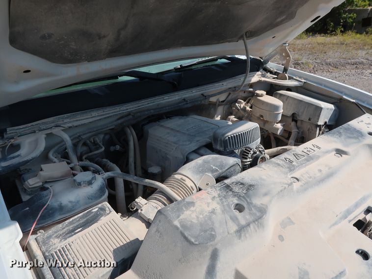 image for item DG7038 2013 Chevrolet Silverado 2500HD Ext. Cab pickup truck