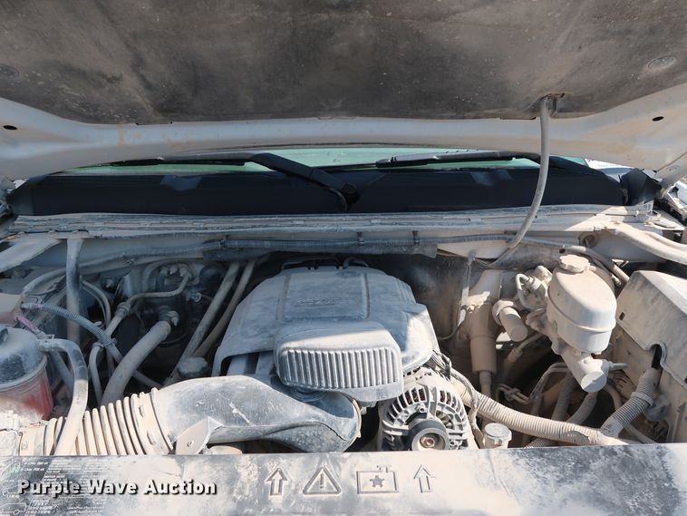 image for item DG7038 2013 Chevrolet Silverado 2500HD Ext. Cab pickup truck