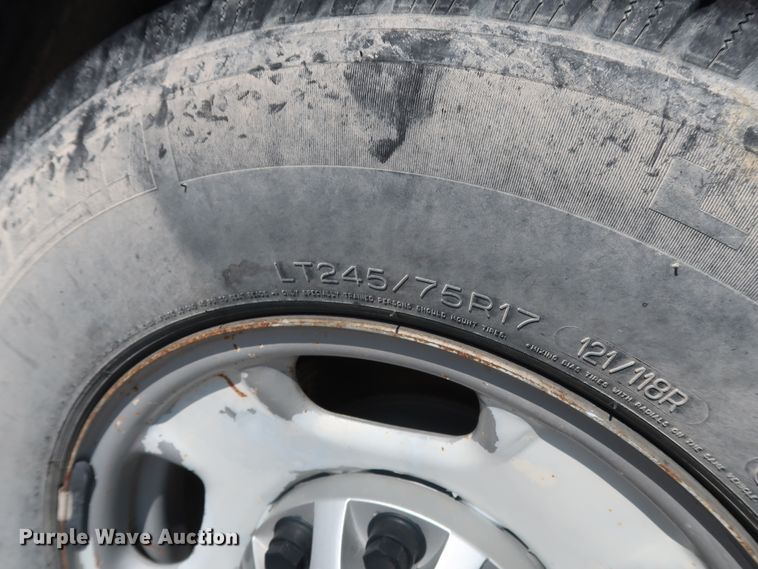 image for item DG7038 2013 Chevrolet Silverado 2500HD Ext. Cab pickup truck